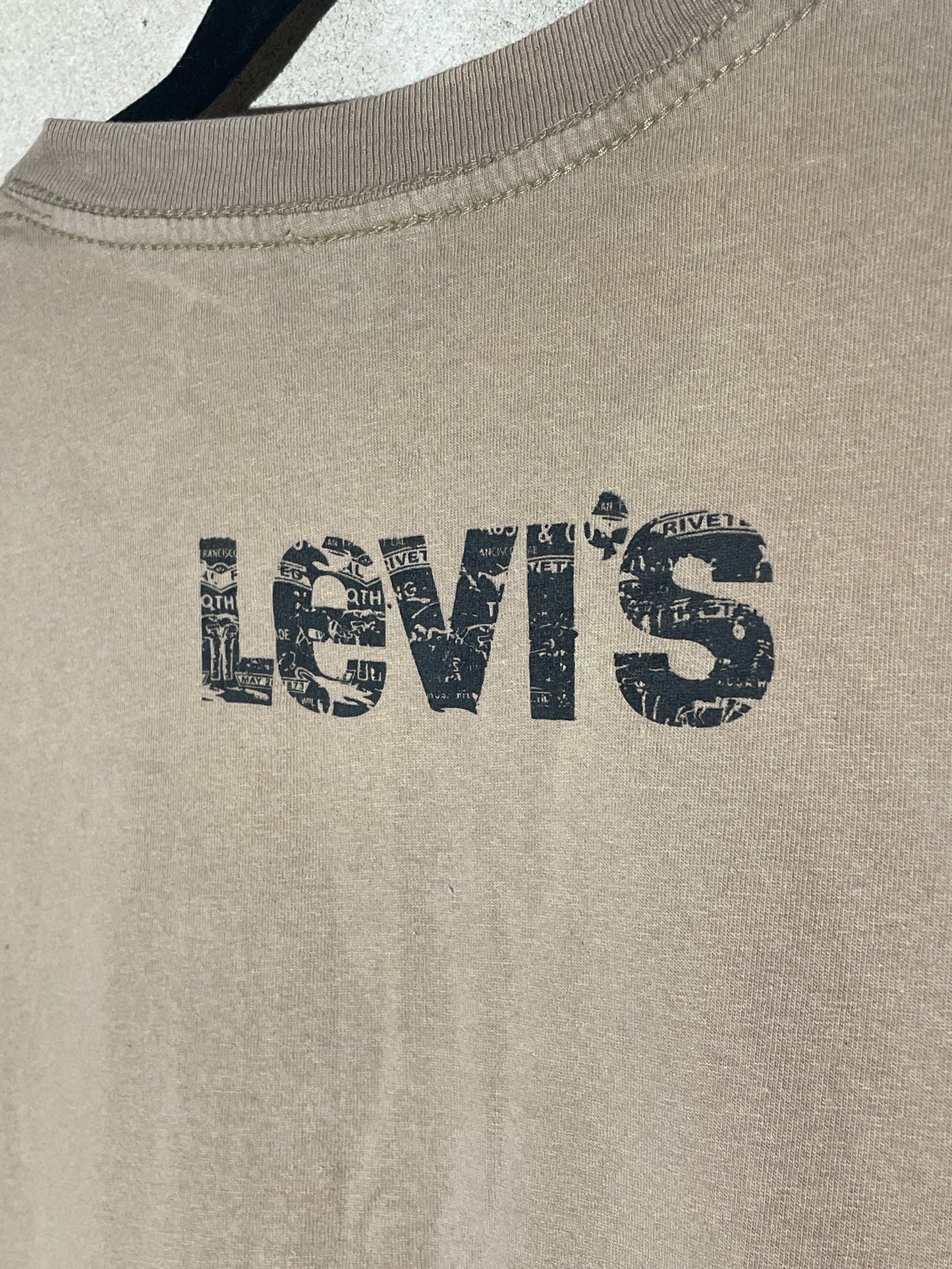 Levis t-shirt - M