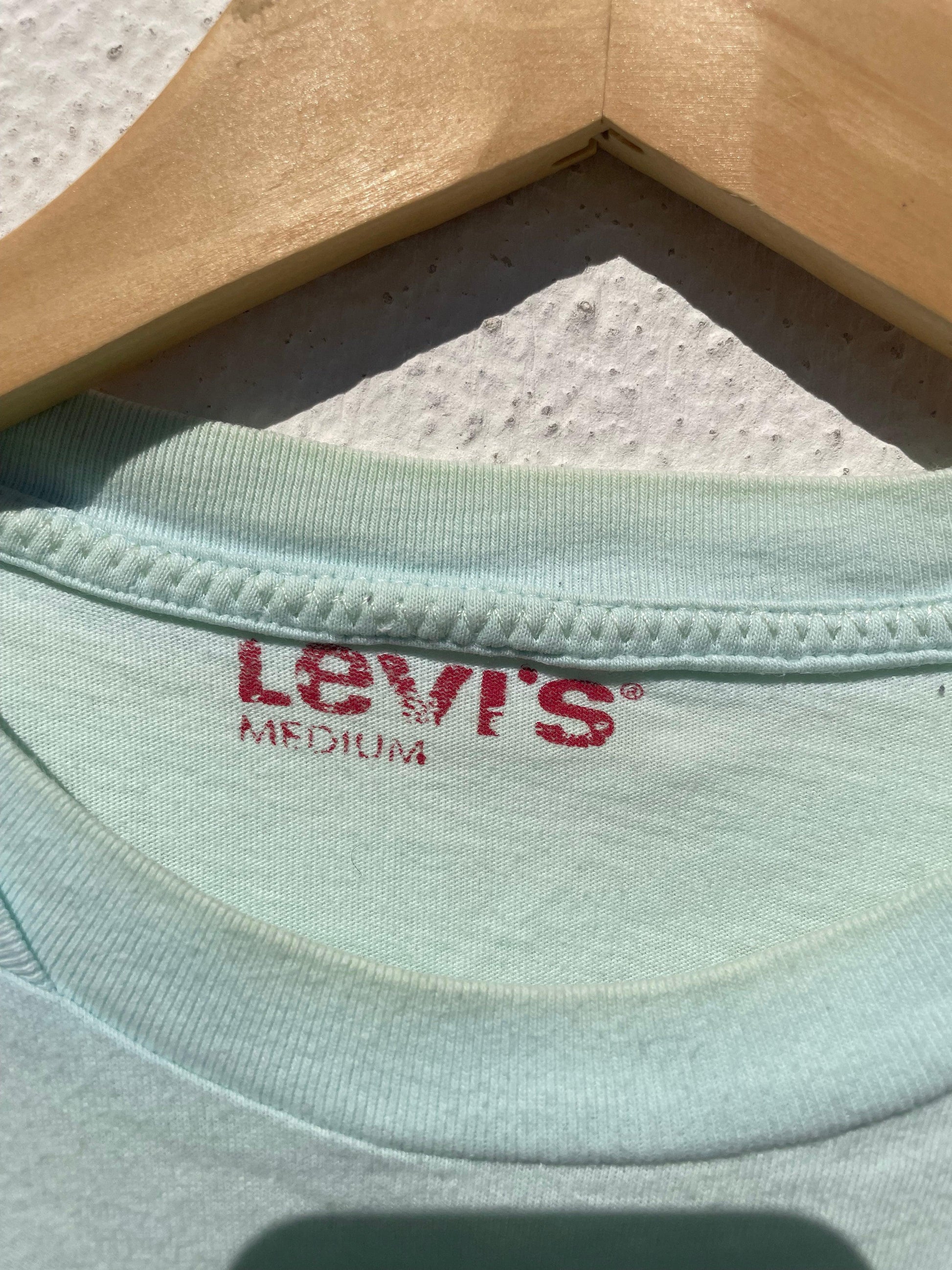 Levis T-Shirt - M - RE-Surf